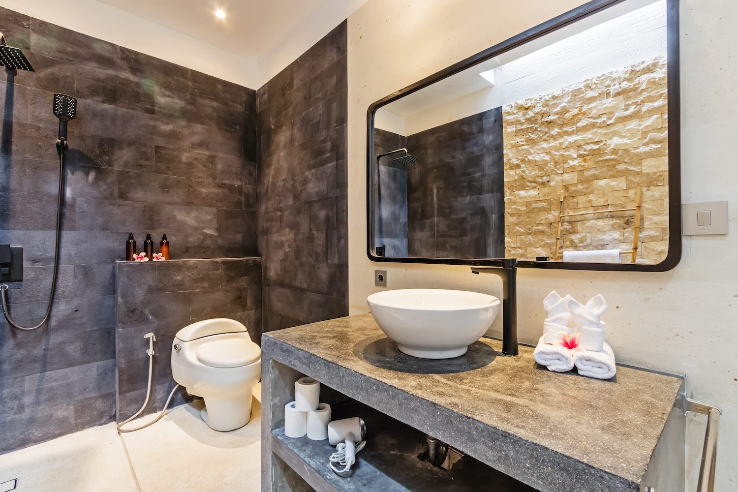 VILLA KINKY KARMA | 5 Star Bali Villa
